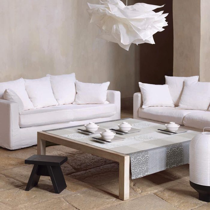 nappe-enduite_fleurs-de-kyoto_brume_amb Le Jacquard Français Fleurs de Kyoto Tovaglia antimacchia brume