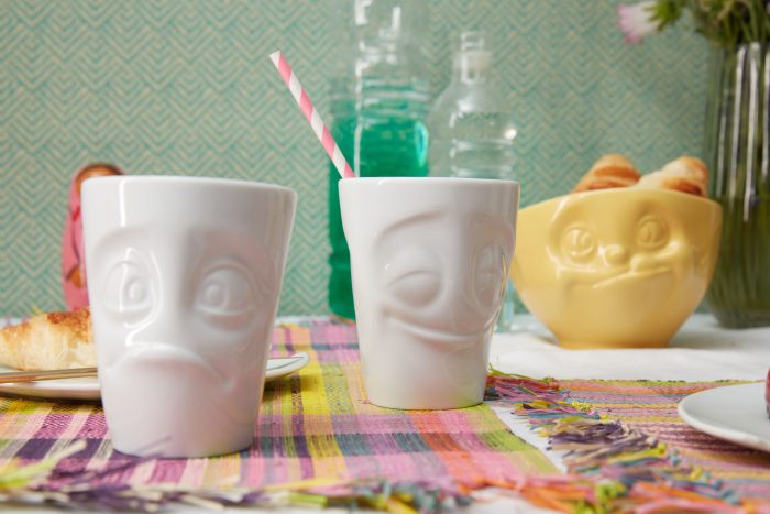 Tassen BAFFLED MUG CON MANICO 350ML