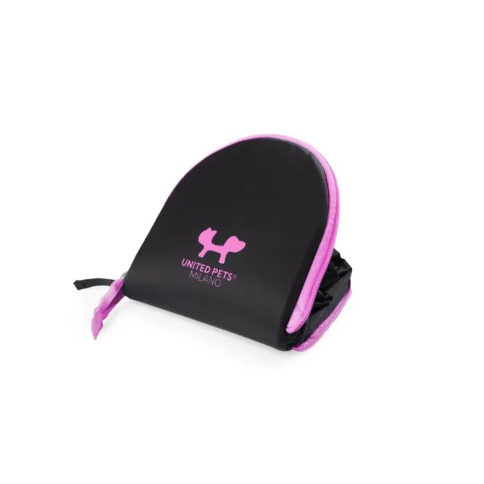 TP1801NF_2 United Pets Lazy Dog trasportino pieghevole per cani nero e fuxia