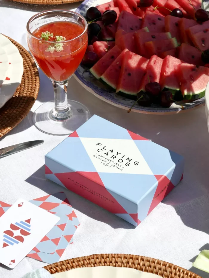 Printworks_PW00457_Lifestyle_5 Printworks PLAYNG CARDS gioco