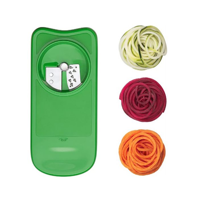 set-completo-di-affetta-verdure-grattugie-e-spiralizzatore-oxo-03 Oxo Good Grips Set spiralatore, affettaverdure e grattugie