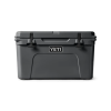 220078_1H23_Color_Launch_site_studio_Hard_Coolers_Tundra_45_Charcoal_Front_3352_Primary_B_2400x2400_52fdc35f-ebc5-4b4d-aa95-56993fbd9a64 Yeti Tundra 45 Ghiacciaia - charcoal