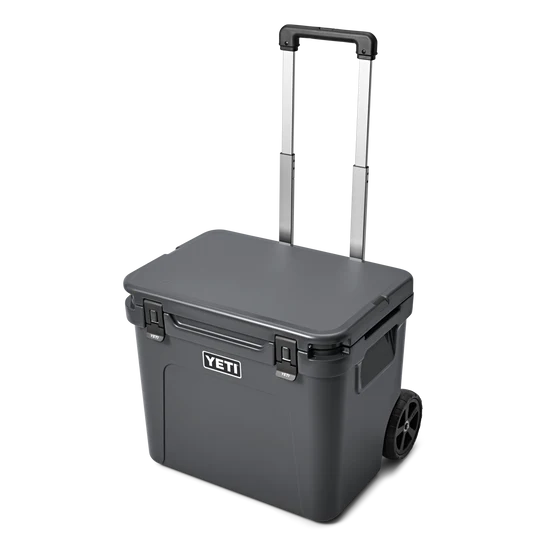 Wholesale_Hard_Coolers_Roadie_60_Charcoal_3qtr_Front_Handle_Up_7791_2400x2400_3d872999-6f41-4d71-a4b5-2c03dbaff462 Yeti Roadie 60 Ghiacciaia - charcoal