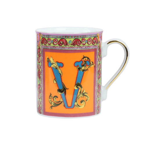 Baci Milano Mug lettera V