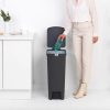 stepup-40.jpg Brabantia STEPUP Pattumiera a pedale 40L - dark grey