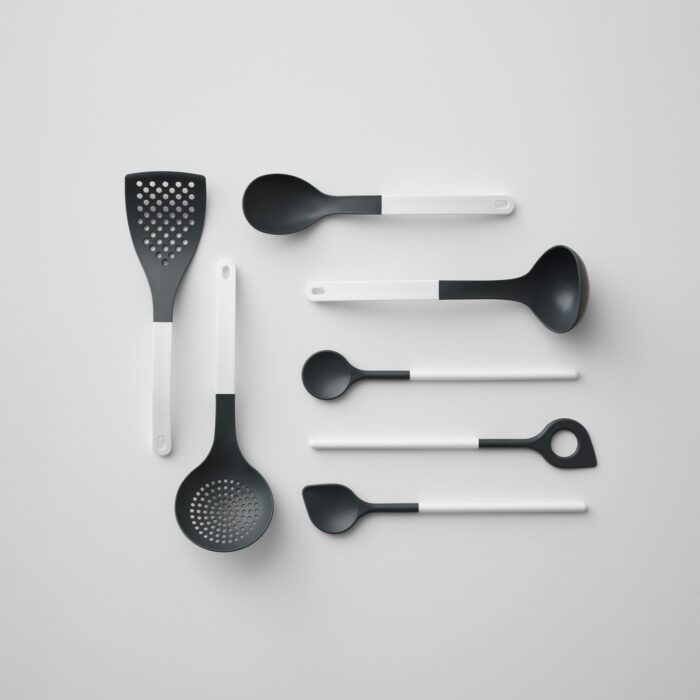 Rosti OPTIMA Cucchiao tondo forato 31cm - white