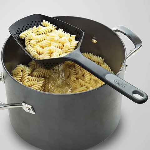 Senza-nome-52.jpg Joseph Joseph SCOOP PLUS Cucchiaio scolapasta grande