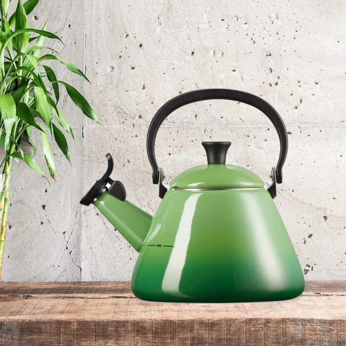 Le Creuset Bollitore Kone 1,6L - bamboo green