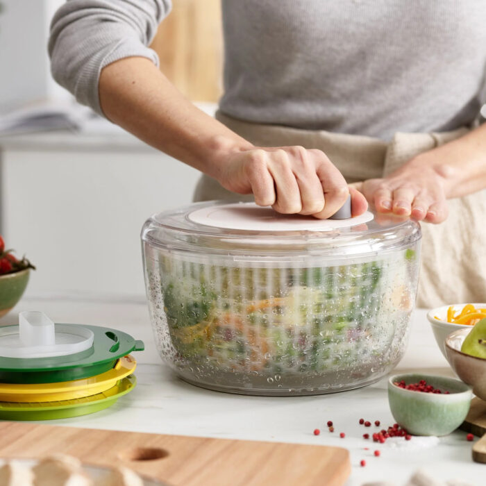 Joseph Joseph Set insalata preparazione