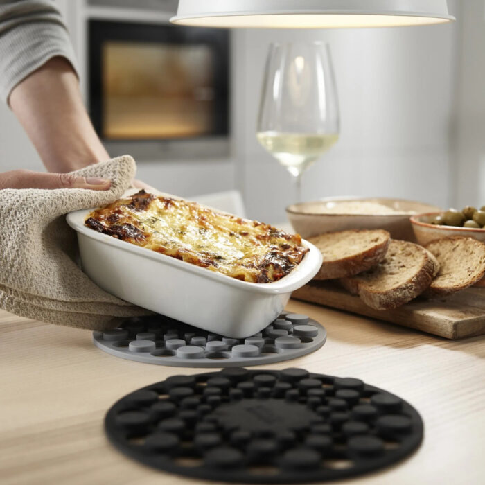 spot-on-3.jpg Joseph Joseph SPOT-ON Set 2 sottopentola