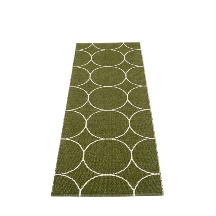pappelina-boo-tappeto-dark-olive-v-1.jpg Pappelina BOO Tappeto Dark Olive/V