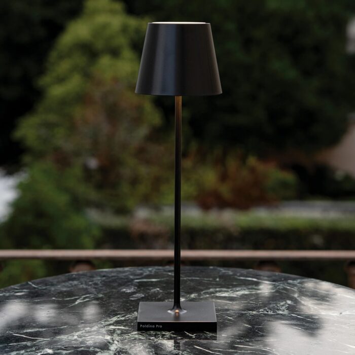 zafferano-luci-poldina-pro-lampada-da-tavolo-nero-opaco-3.jpg Zafferano Luci POLDINA PRO Lampada da tavolo - nero opaco