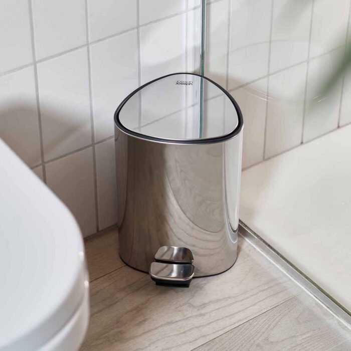 Joseph Joseph EASYSTORE LUXE Pedal bin 5L - acciaio inox finitura lucida