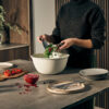 joseph-joseph-insalatiera-con-posate-insalata-2.jpg Joseph Joseph Insalatiera con posate insalata