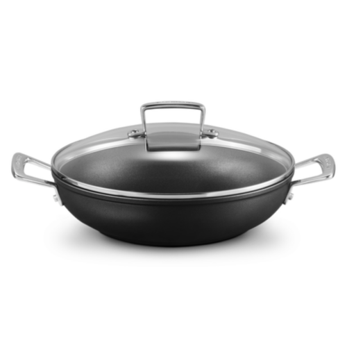 le-creuset-tegame-basso-antiaderente-con-coperchio-1.png Le Creuset Tegame basso antiaderente con coperchio