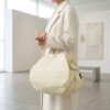 shupatto-compact-m-borsa-pieghevole-15l-cashew-nuts-2.jpg Shupatto COMPACT M Borsa pieghevole 15L - cashew nuts