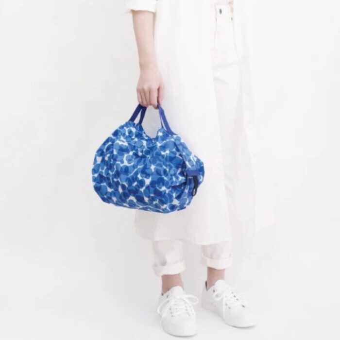 shupatto-compact-m-borsa-pieghevole-15l-umi-oceano-2.jpg Shupatto COMPACT M Borsa pieghevole 15L - umi oceano