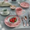 costa-nova-vila-piatto-dessert-21cm-pink-red-2.jpg Costa Nova VILA Piatto dessert 21cm - pink-red