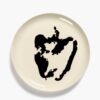 serax-feast-ottolenghi-white-pepper-black-piatto-piano-white-black-1.jpg Serax FEAST OTTOLENGHI Piatto piano 26,5cm - white black