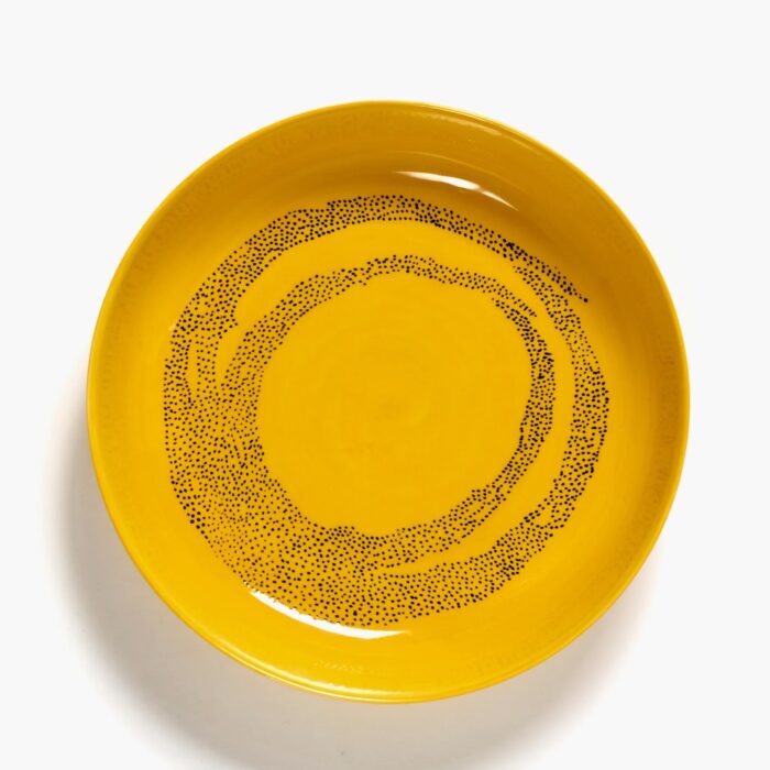 serax-feast-ottolenghi-yellow-dots-black-piatto-fondo-yellow-black-1.jpg Serax FEAST OTTOLENGHI Piatto fondo 22cm - yellow black
