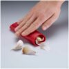 westmark-peel-fix-sbuccia-aglio-silicone-rosso-2.jpg Westmark PEEL-FIX Sbuccia aglio silicone - rosso