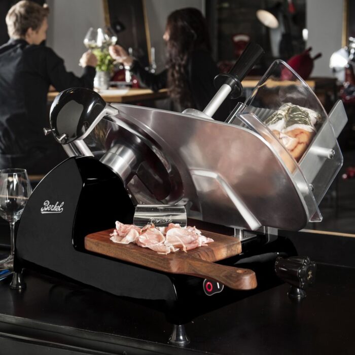 berkel-red-line-affettatrice-300mf-nero-2.jpg Berkel RED LINE Affettatrice 300MF - nero