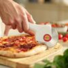 joseph-joseph-ringo-rotella-per-pizza-2.jpeg Joseph Joseph RINGO Rotella per pizza