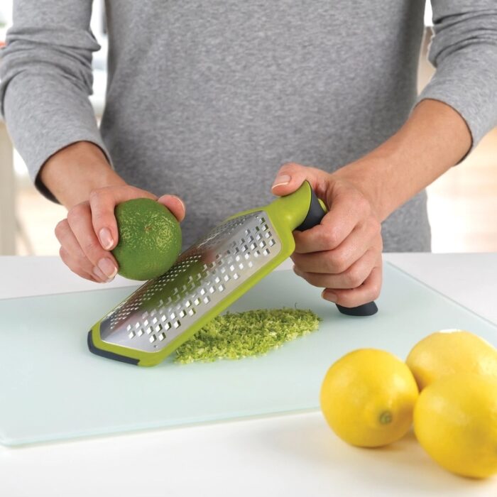 joseph-joseph-twist-grater-grattugia-grossolano-e-fine-2.jpg Joseph Joseph TWIST GRATER Grattugia, grossolano e fine