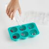 Lékué Vaschetta per cubetti di ghiaccio sferico con coperchio - green