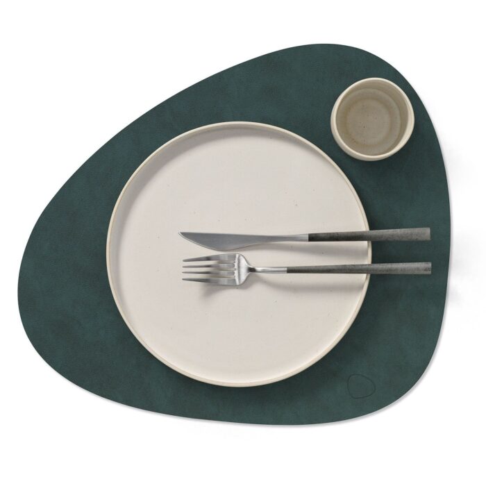 linddna-table-mats-tovaglietta-curva-dark-green-2-1.jpeg LINDDNA TABLE MATS Tovaglietta curva - dark green