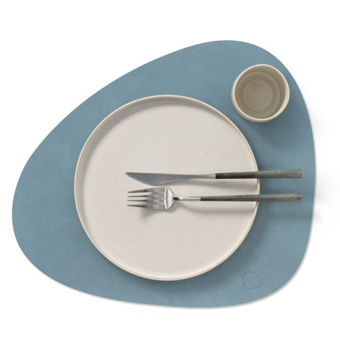 linddna-table-mats-tovaglietta-curva-light-blue-2.jpg LINDDNA TABLE MATS Tovaglietta curva - light blue