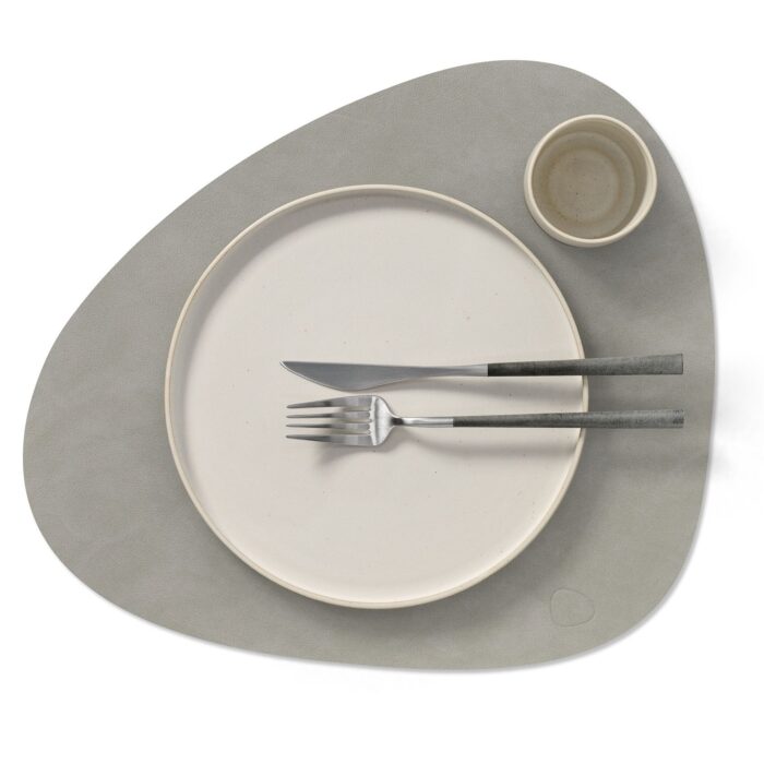 linddna-table-mats-tovaglietta-curva-light-grey-2.jpg LINDDNA TABLE MATS Tovaglietta curva - light grey