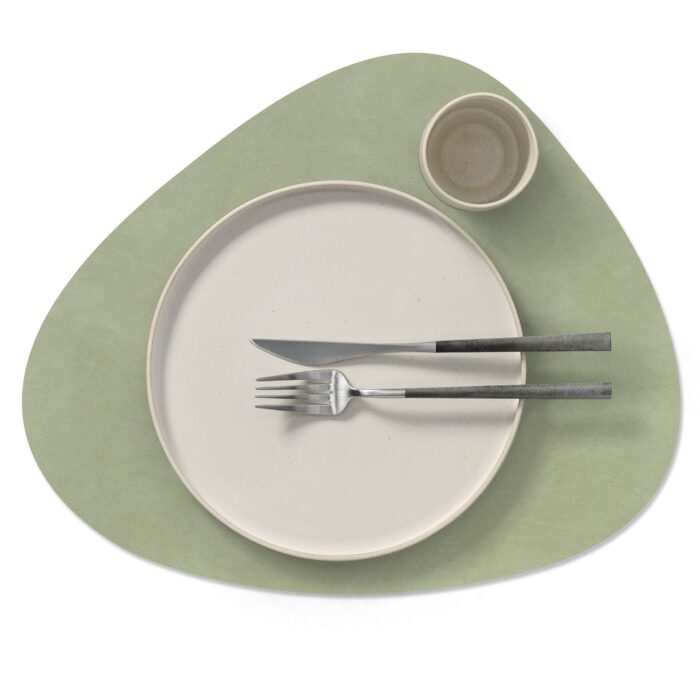 linddna-table-mats-tovaglietta-curva-reversibile-dark-green-olive-green-3.jpg LINDDNA TABLE MATS Tovaglietta curva reversibile - dark green / olive green