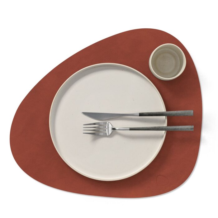 linddna-table-mats-tovaglietta-curva-sienna-2.jpg LINDDNA TABLE MATS Tovaglietta curva - sienna