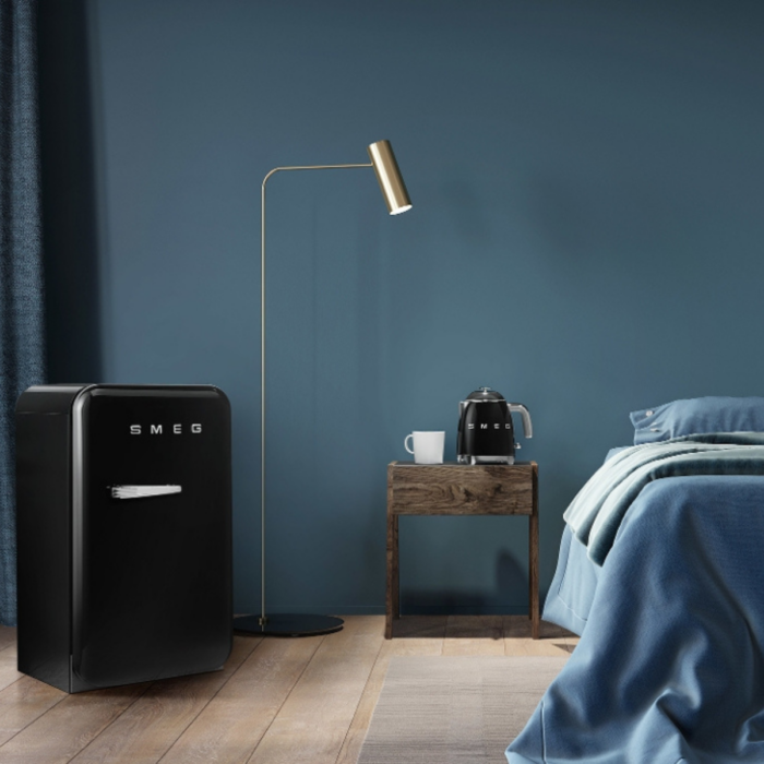 smeg-mini-bollitore-0-8l-nero-3.png Smeg Mini bollitore 0,8L - nero