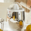 alessi-elettrodomestici-spremiagrumi-2-1.png Alessi Elettrodomestici Spremiagrumi