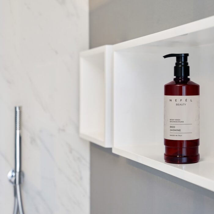 nefel-body-wash-bagnodoccia-480ml-red-jasmine-2.jpg Nefél BODY WASH Bagnodoccia 480ml - red jasmine