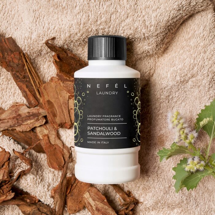 nefel-laundry-fragrance-profumatore-bucato-250ml-patchouli-sandalwood-2.jpg Nefél LAUNDRY FRAGRANCE Profumatore bucato 250ml - patchouli & sandalwood