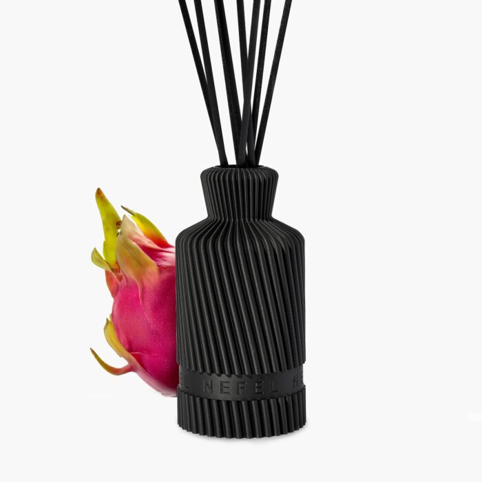 nefel-reed-diffuser-waves-diffusore-per-ambiente-250ml-dragon-fruit-tonka-bean-1.jpg Nefél REED DIFFUSER WAVES Diffusore per ambiente 250ml - dragon fruit & tonka bean